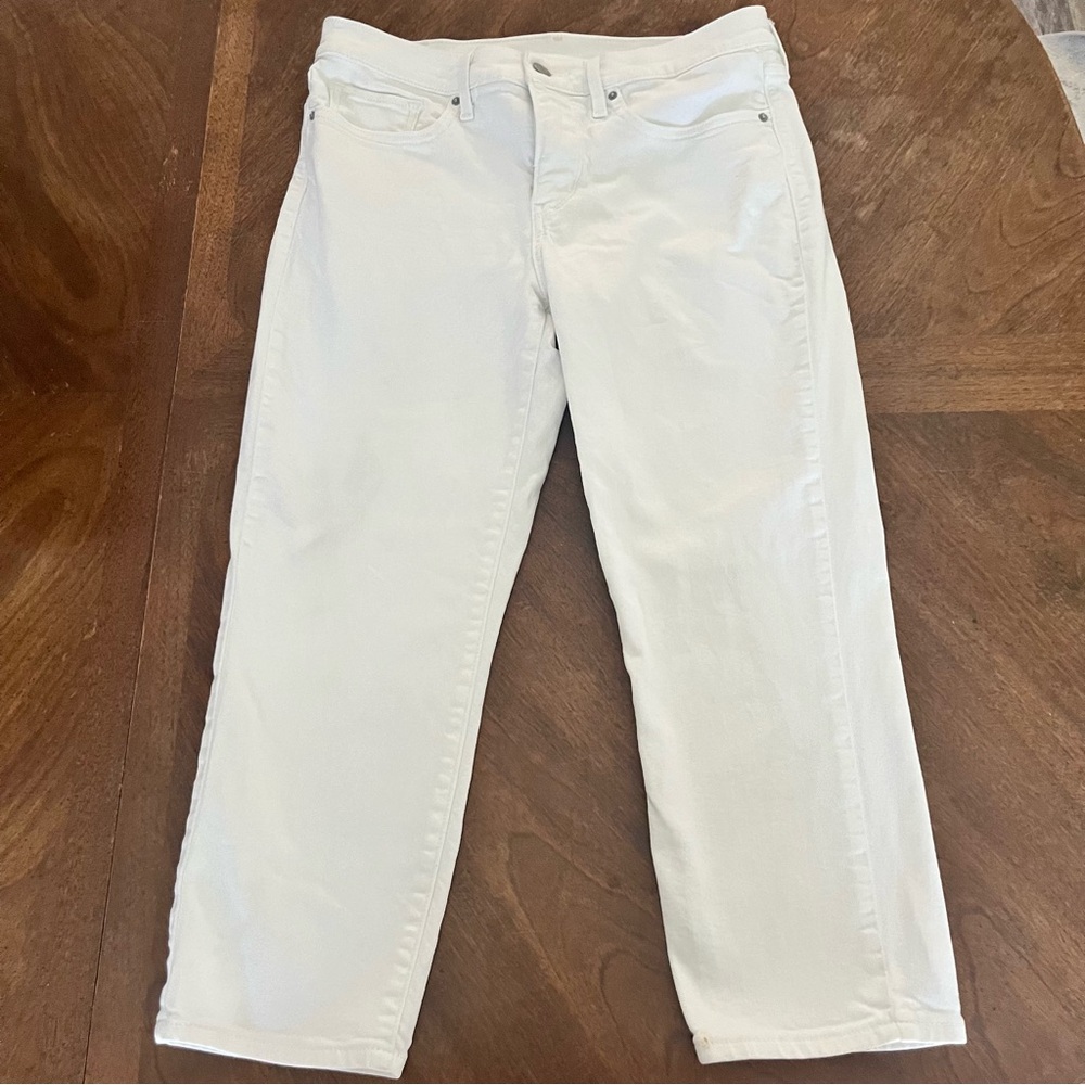 Levi’s white denim women’s size 30